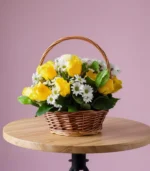 Cesta-de-rosas-y-margaritas-detalles