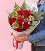 bouquet-mia-con-modelo